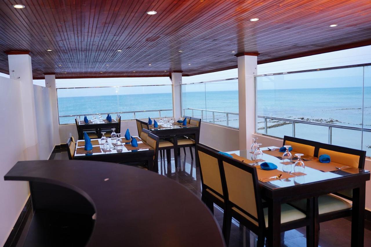 Village Hotel Northern Point Point Pedro Bagian luar foto